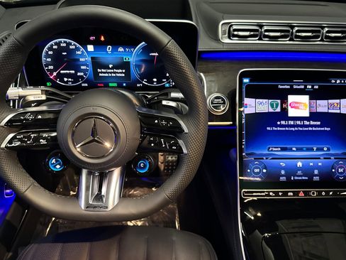New 2026 Mercedes-Benz S 63 AMG S image 26
