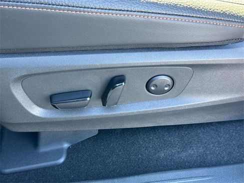 New 2025 Nissan Pathfinder Rock Creek image 27