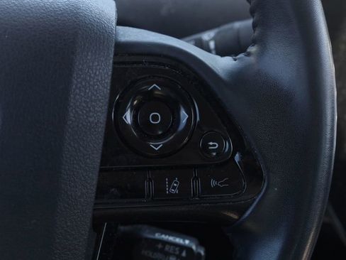 Used 2022 Toyota Prius Prime LE FWD image 19