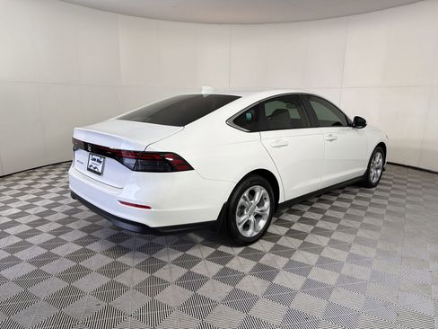 New 2026 Honda Accord LX image 9