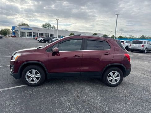 Used 2016 Chevrolet Trax LT AWD/4WD image 1