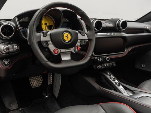 Used 2023 Ferrari Portofino M image 13