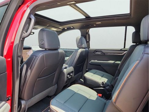 New 2025 GMC Acadia AT4 w/ Super Cruise Package image 14