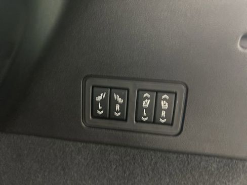 Used 2024 Cadillac XT6 Premium Luxury image 34