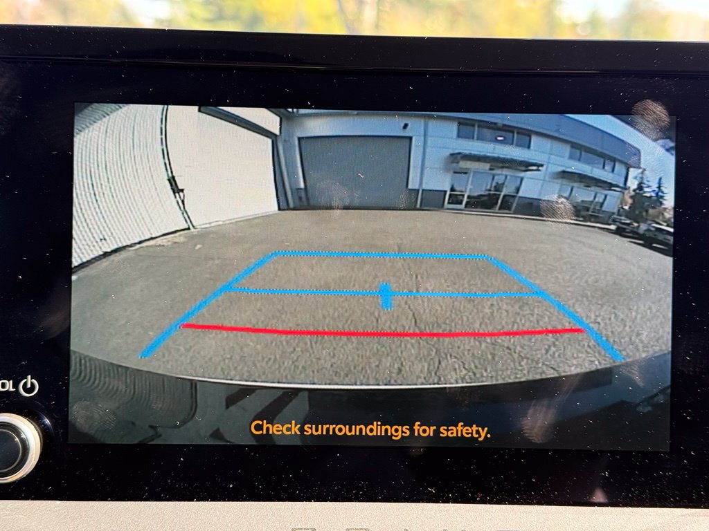 Certified 2027 Toyota Prius LE AWD/4WD image 11