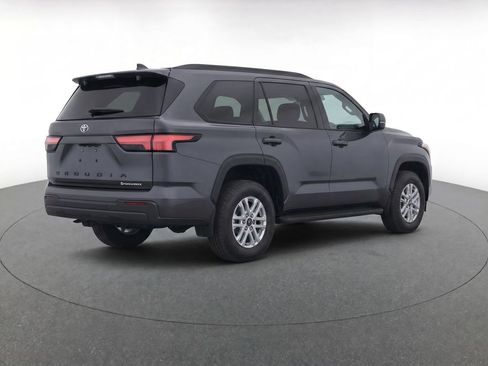 Used 2025 Toyota Sequoia SR5 AWD/4WD image 4