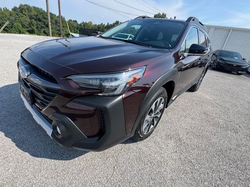 Used 2024 Subaru Outback Limited AWD/4WD image 2
