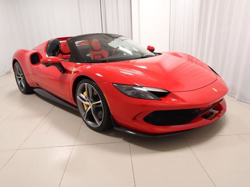 Used 2025 Ferrari 296 GTS image 5