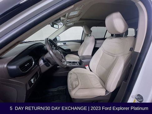 Used 2023 Ford Explorer Platinum w/ Technology Package AWD/4WD image 13