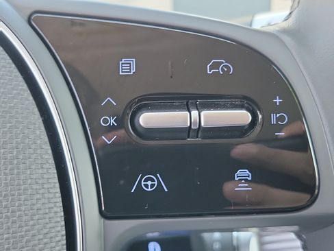 Certified 2024 Hyundai Ioniq 5 SEL RWD image 9