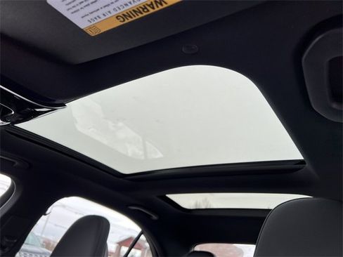 Certified 2025 Mercedes-Benz C 300 4MATIC Sedan image 5