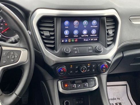 Used 2023 GMC Acadia SLT image 8