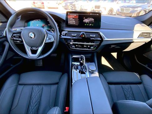 Used 2023 BMW 540i 540i w/ Premium Package image 14