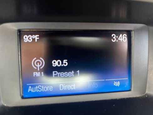 Used 2016 Ford Focus SE w/ Equipment Group 201A FWD image 28