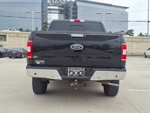 Used 2018 Ford F150 XLT w/ Equipment Group 302A Luxury image 7