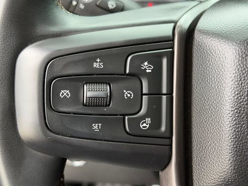 Used 2024 GMC Sierra 3500 AT4 w/ AT4 Premium Plus Package AWD/4WD image 12