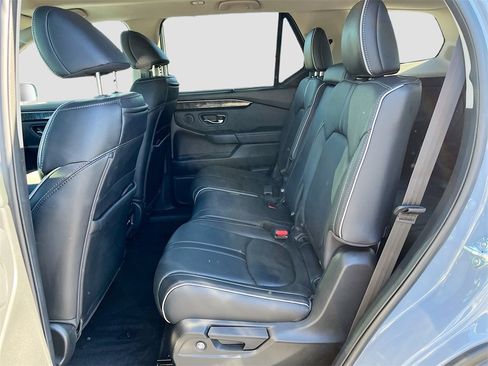 Used 2023 Honda Pilot Elite image 26