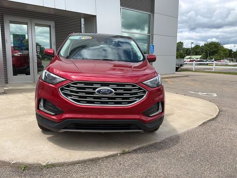 Used 2022 Ford Edge SEL w/ Convenience Package AWD/4WD image 2