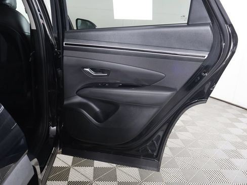 Used 2024 Hyundai Tucson Limited AWD/4WD image 29
