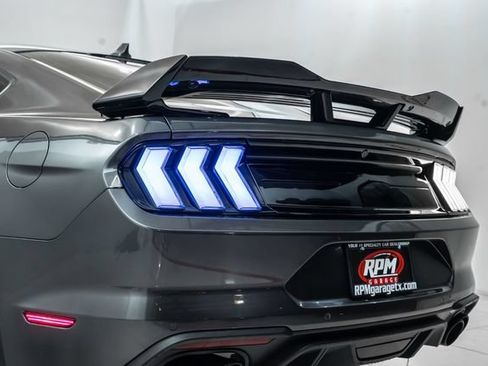 Used 2020 Ford Mustang GT w/ GT Performance Package RWD image 11