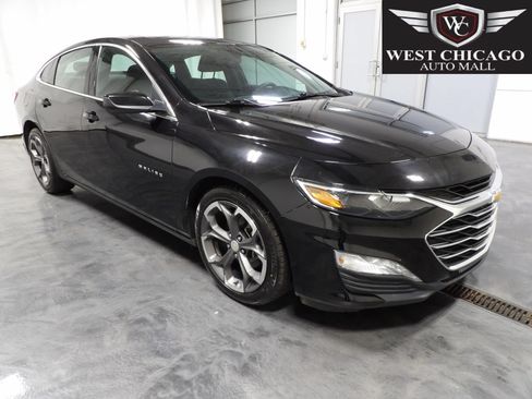 Used 2022 Chevrolet Malibu LT FWD image 1