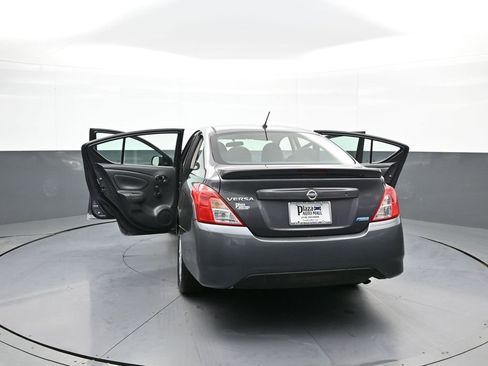 Used 2015 Nissan Versa S Plus image 46