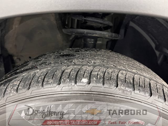 Used 2025 Nissan Pathfinder SV FWD image 21