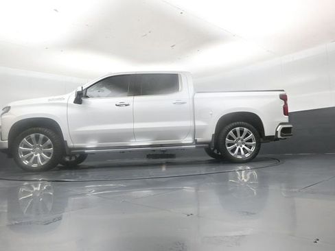Used 2021 Chevrolet Silverado 1500 High Country w/ Technology Package AWD/4WD image 43