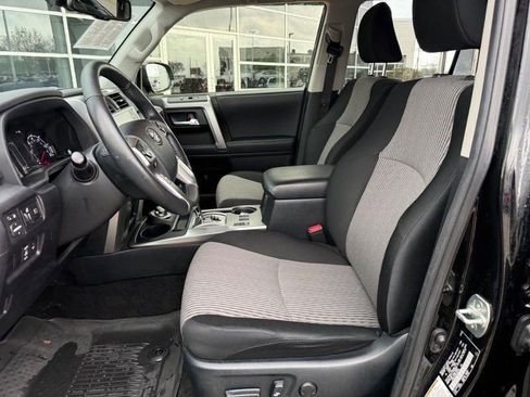 Used 2024 Toyota 4Runner SR5 image 16