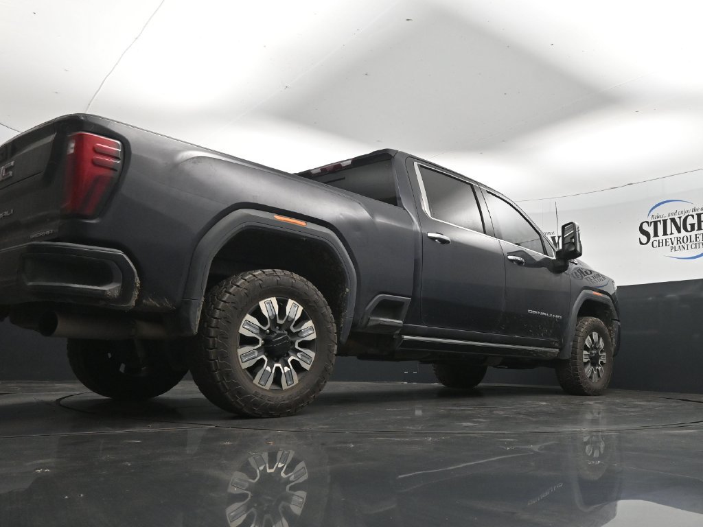Used 2024 GMC Sierra 2500 Denali w/ Denali Reserve Package AWD/4WD image 32