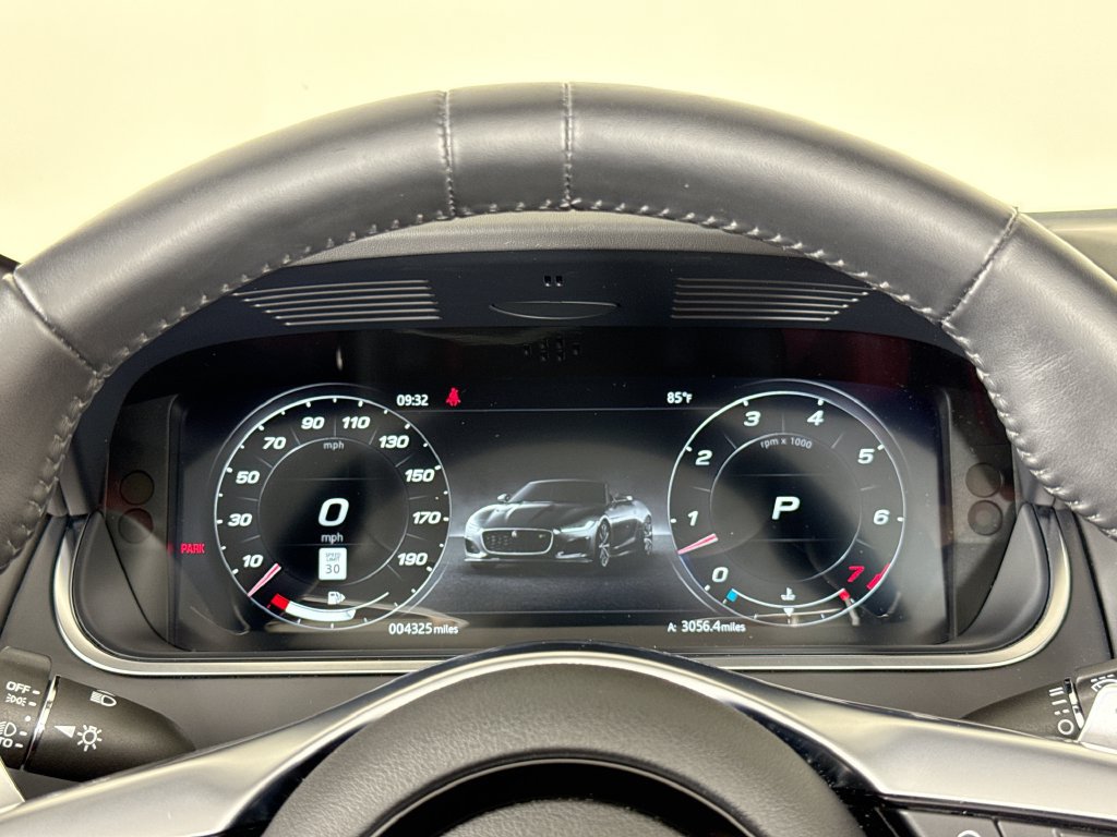 Used 2024 Jaguar F-TYPE R-Dynamic RWD image 10