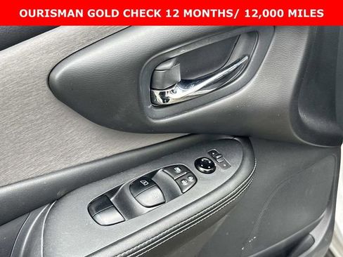 Used 2023 Nissan Murano SV AWD/4WD image 18