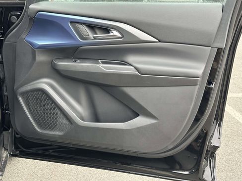 New 2026 Chevrolet Equinox EV LT image 26