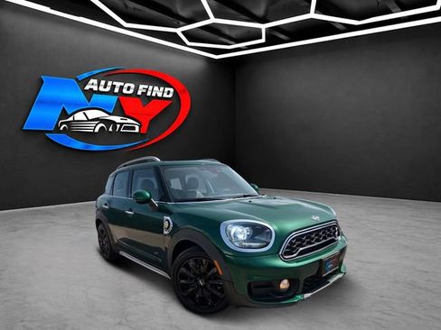 Used 2019 MINI Cooper Countryman SE w/ Signature Upholstery Package AWD/4WD image 2