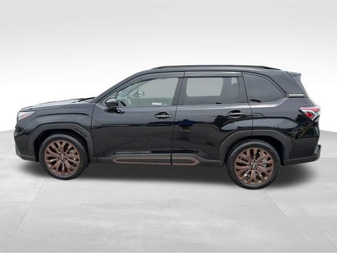 Used 2025 Subaru Forester Sport AWD/4WD image 4
