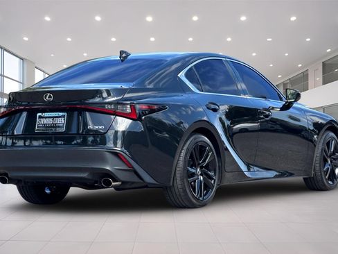 Used 2023 Lexus IS 300 w/ Comfort Package RWD image 4