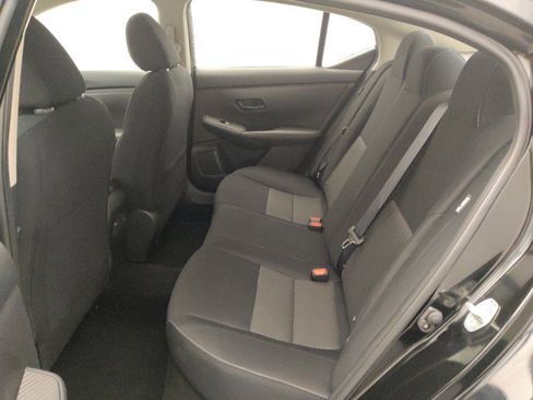 Used 2025 Nissan Sentra SV FWD image 18