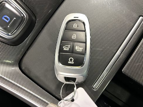 Used 2023 Hyundai Santa Fe SEL w/ Premium Package AWD/4WD image 20