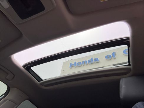 Used 2024 Honda Civic EX-L image 21