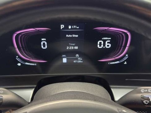 Used 2023 Kia Sportage EX image 29