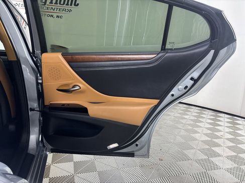 Used 2024 Lexus ES 350 350 image 24