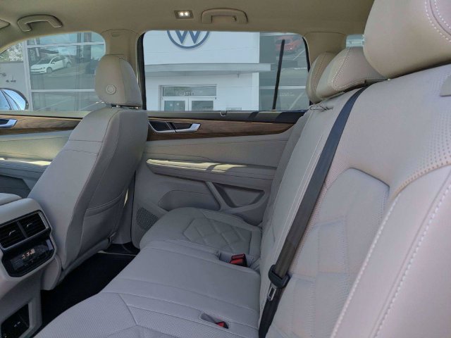 New 2026 Volkswagen Atlas SE FWD image 15
