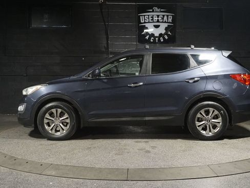 Used 2016 Hyundai Santa Fe Sport w/ Option Group 02 AWD/4WD image 3