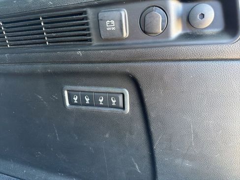 Used 2024 Jeep Wagoneer L Series II image 19