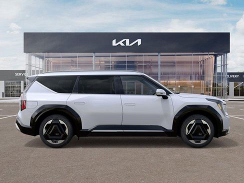 New 2026 Kia EV9 Land image 7
