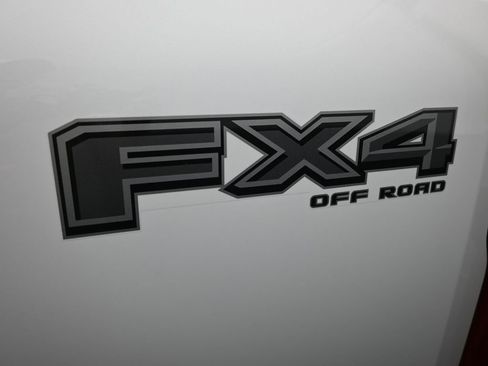 New 2026 Ford F250 XLT w/ XLT Premium Package image 23