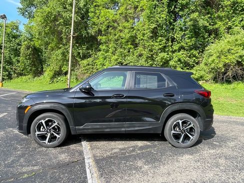 Used 2023 Chevrolet TrailBlazer RS w/ Convenience Package AWD/4WD image 6