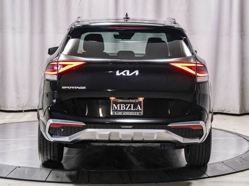 Used 2023 Kia Sportage SX FWD image 3