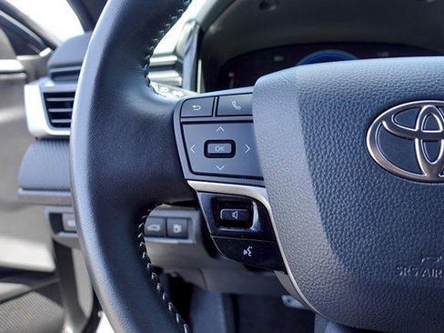Certified 2025 Toyota Camry SE w/ Convenience Package FWD image 14