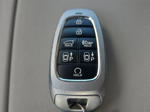 Used 2024 Hyundai Tucson Limited image 33